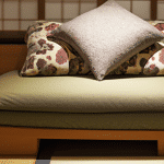 Jakie są zalety posiadania sofy japońskiej w Twoim domu?